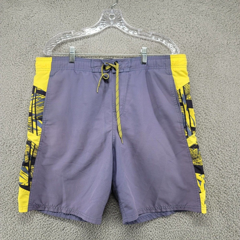 Nike Board Shorts Men's Medium Gray Yellow Swim Trunks Swoosh Logo Lined Surf